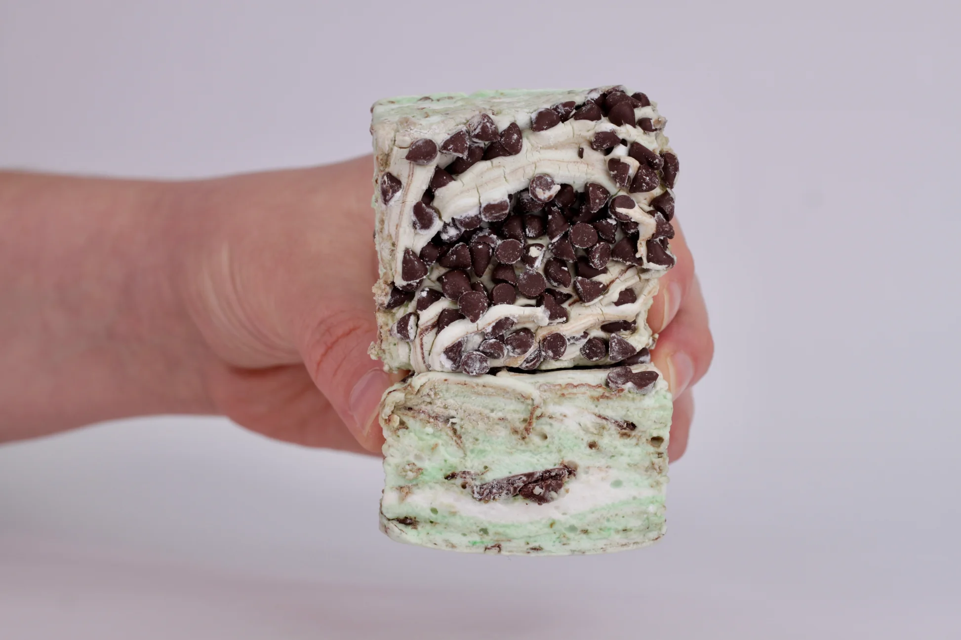 Мʼятно-шоколадне маршмелоу ручної роботи